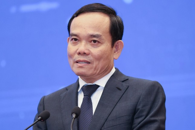 Phó Thủ tướng: Việt Nam phải cố gắng từng bước ngồi trên vai người khổng lồ ảnh 1